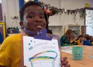 Coronation Street Star Visits Primary School for Kindness Campaign Event news-01102024-021250