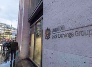 Investors Cautious Amid Global Uncertainty – London Business News | Londonlovesbusiness news-11102024-172507