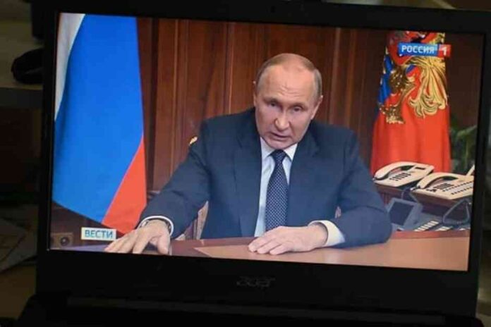 putin-faces-embarrassment-and-retribution-in-assassination-fallout-london-business-news