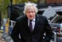 meet-boris-johnson-london-business-news-121-handshake-offer