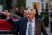 johnson-accuses-starmer-of-breaking-brexit-promise-london-business-news