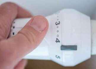 Managing Financial Anxiety: Expert Tips Amid UK Inflation Jump to 3.5% managing-financial-anxiety-expert-tips-amid-uk-nflation-jump-to-35