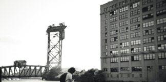 Overcoming Loneliness In Big City Dating: Secrets To Genuine Connections