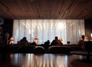 Best Coffee Shops to Meet Singles in London: Secrets Revealed