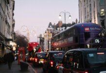 Popular Myths About Dating In London: Unveiling The Truths