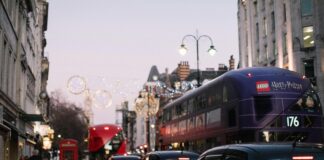 Popular Myths About Dating In London: Unveiling The Truths