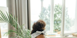 Best Bookstores to Meet Book Lovers in London: Hidden Gems Revealed