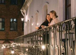 Quick Icebreakers For London Dating Events That Spark Instant Connections